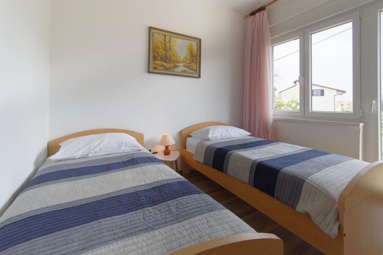 Apartment Patrik By Rent Istria Umag Eksteriør bilde